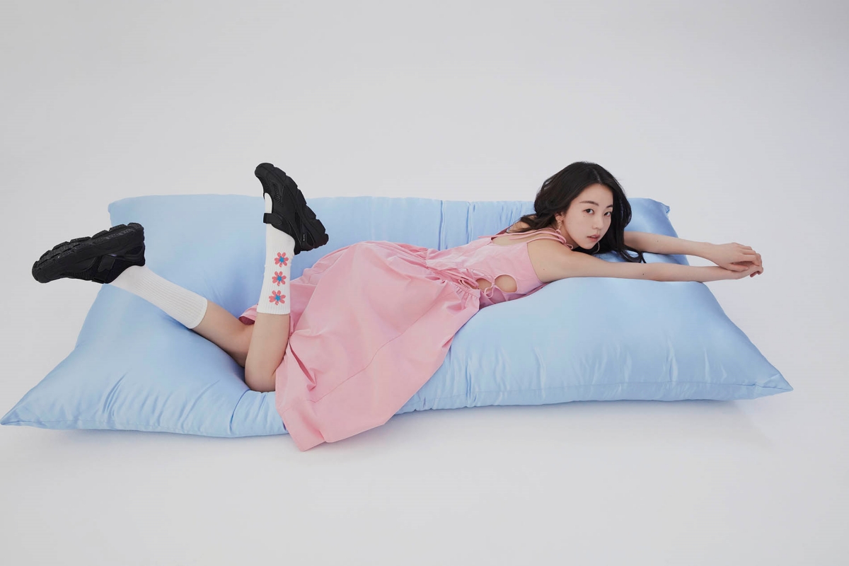 디아도라x안소희, 발레코어 담은 ‘발레토’ 슈즈 女心 저격  27-Image