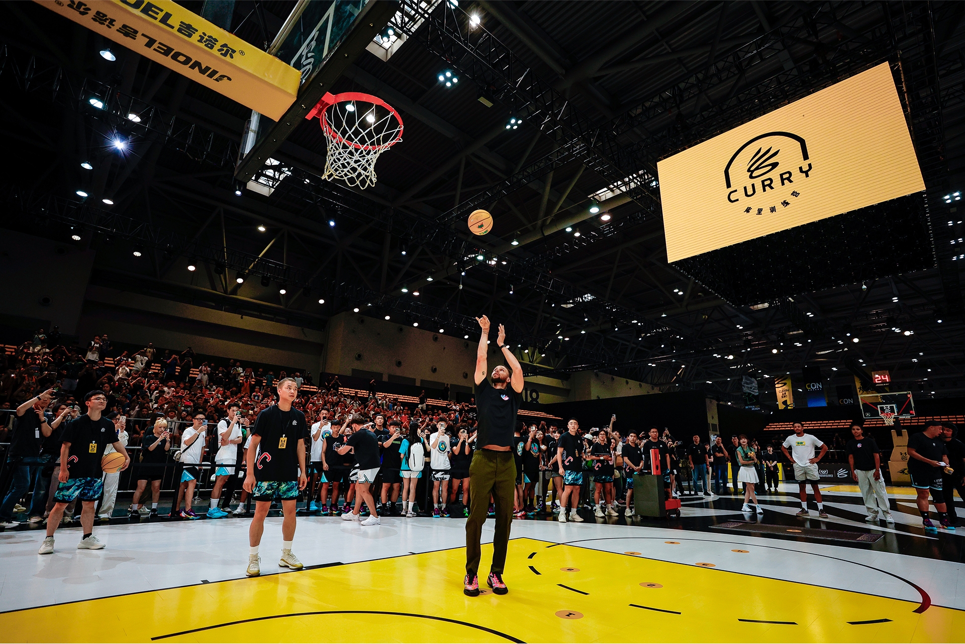 언더아머, 스테판 커리 시그니처 '커리 시리즈 7' 출시 27-Image