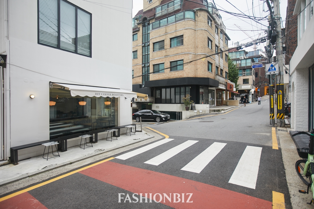[월요기획] 공실률 44% 가로수길, ‘나로수 · 다로수길’로 반등할까?  9998-Image