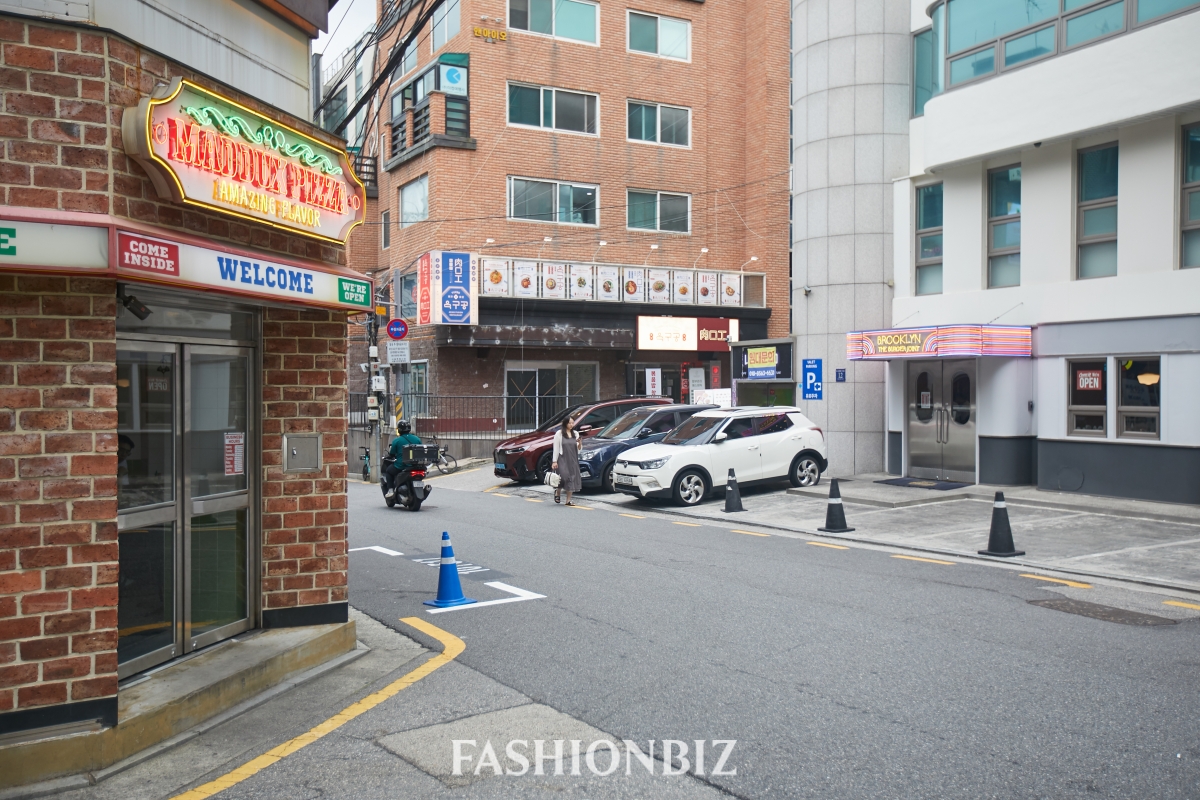 [월요기획] 공실률 44% 가로수길, ‘나로수 · 다로수길’로 반등할까?  9894-Image