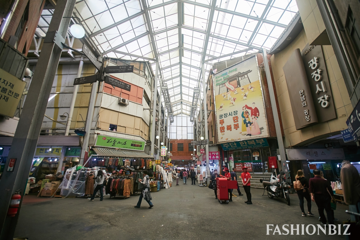 [월요기획] 뉴 헤리티지 ‘광장시장’ 상권, K-패션·뷰티·F&B 입점 속속 954-Image