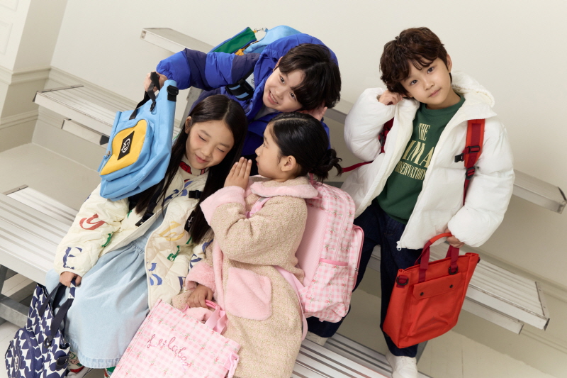 리틀그라운드, 새 학기 키 아이템 ‘스쿨백’ 세트 16종 출시 656-Image