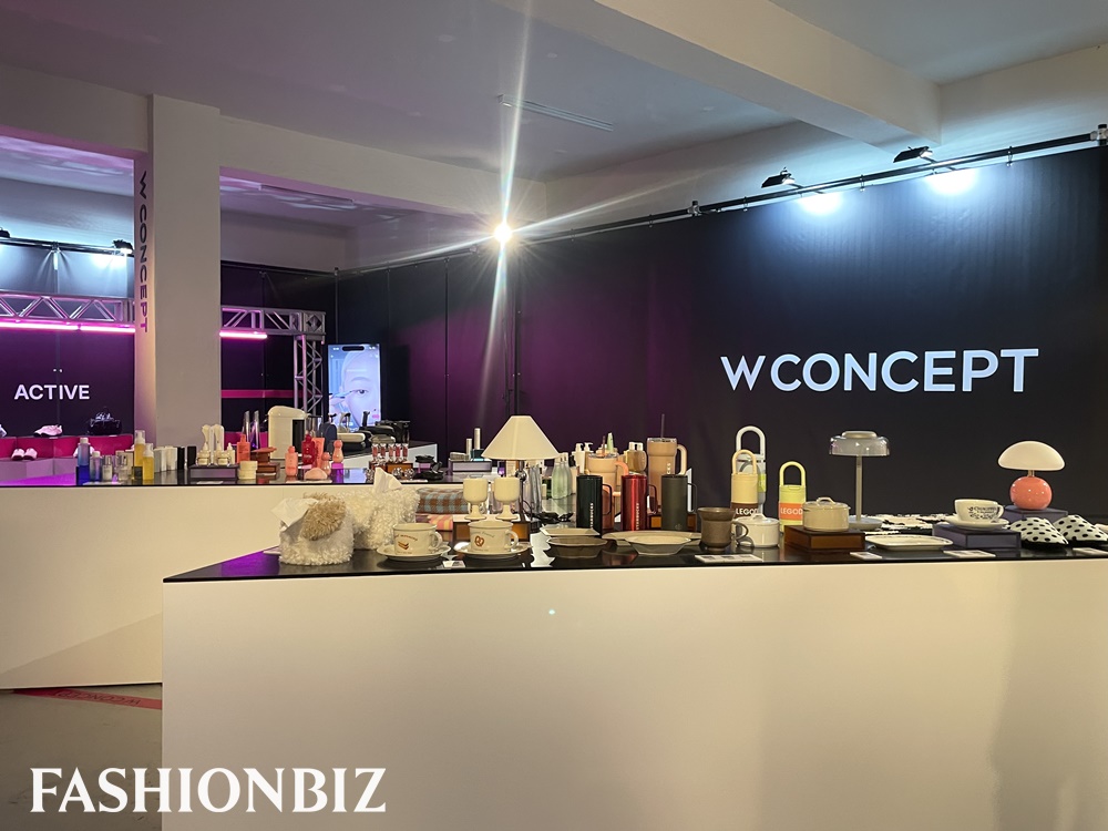 내가 찾던 옷장이 여기에?... 성수 한복판에 뜬 '더블유클로젯' 3057-Image