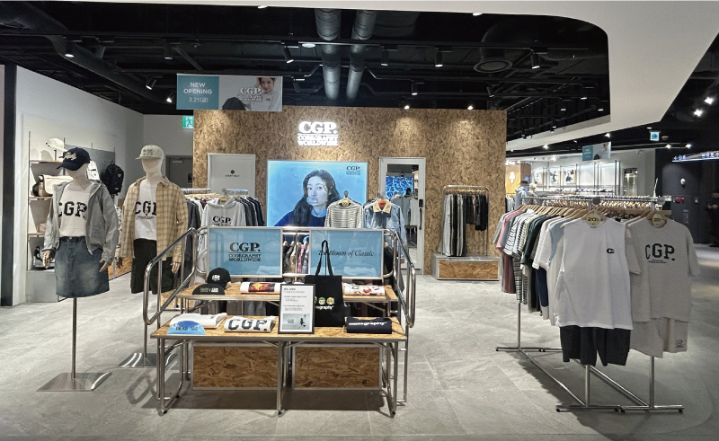 로고 중심 성장 ‘코드그라피’ 2026년 여성·온라인 유통 승부수 1682-Image