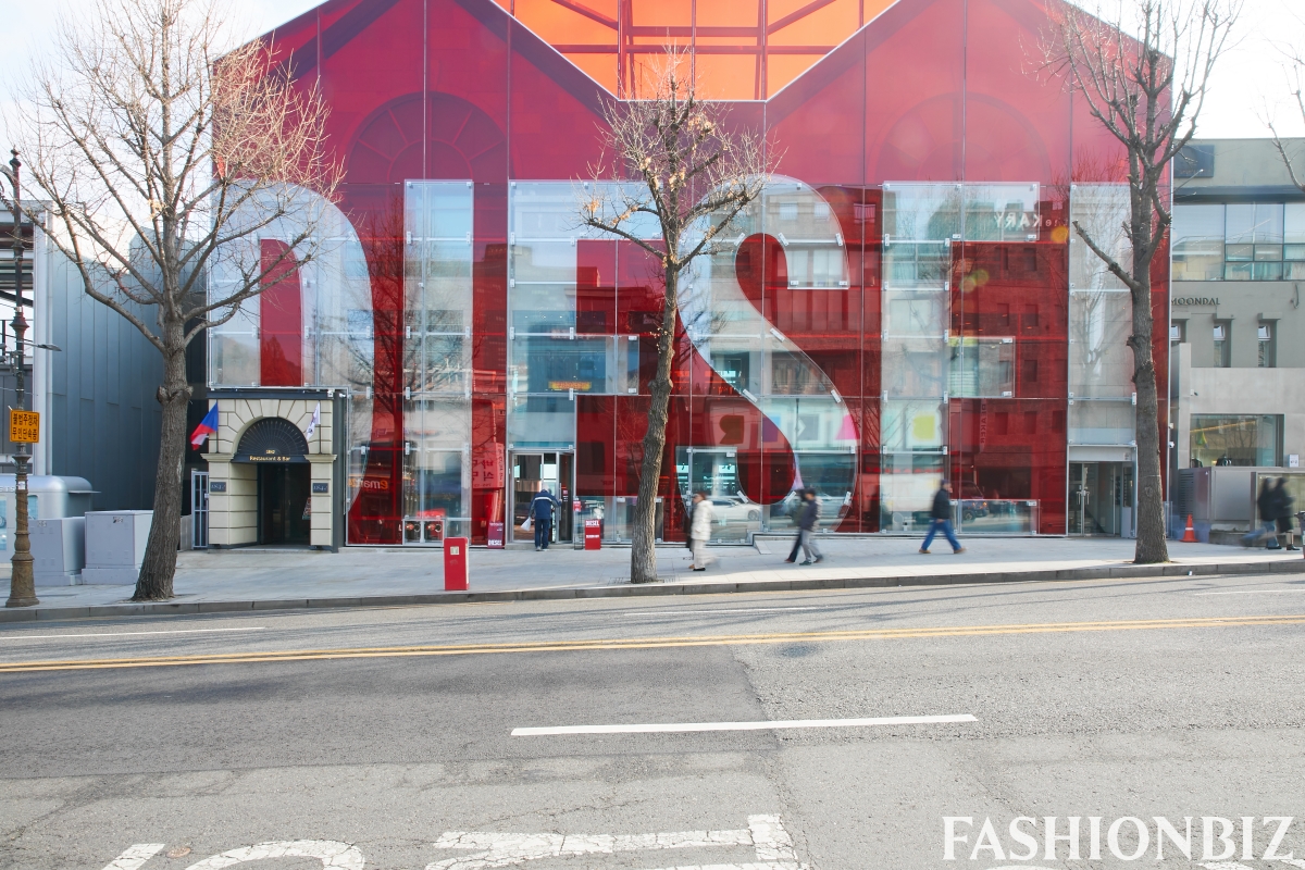 ‘강남은 살고 가로수길은 멈췄다’ 서울 7대 상권 희비 엇갈린 곳은 어디? 1307-Image