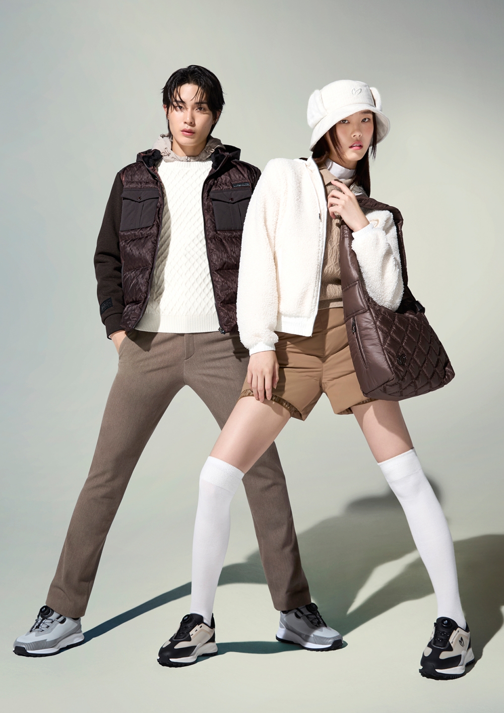 마스터바니에디션, 필드와 일상 넘나드는 데일리 윈터 커플 스타일링 선봬  27-Image