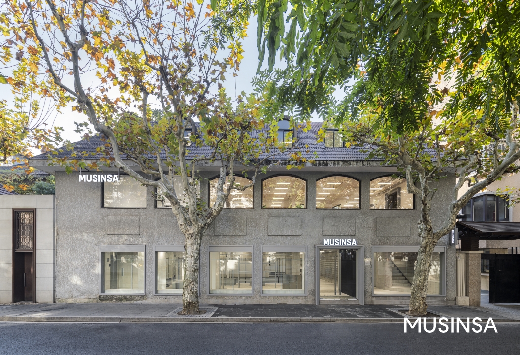 다시 중국이다! 한한령 해제 기대감에 패션업계 바짝 준비 27-Image