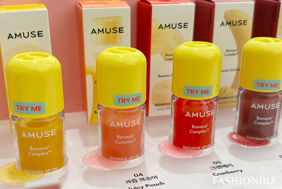 어뮤즈, 성수 플래그십서 ‘바나나 립 오일’ 프로모션 진행 1222-Image