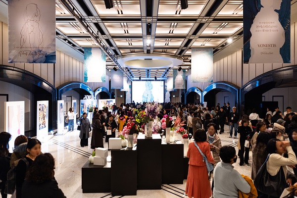 본에스티스, VIP 초청행사 성료 ”오감으로 완성한 새 해의 축제, 기술력 위에 감성을 더하다” 2125-Image