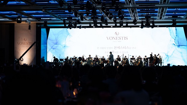 본에스티스, VIP 초청행사 성료 ”오감으로 완성한 새 해의 축제, 기술력 위에 감성을 더하다” 2613-Image