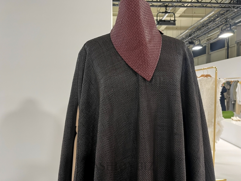 보테가베네타 뉴 CD 루이스 트로터의 2026 컬렉션 1737-Image