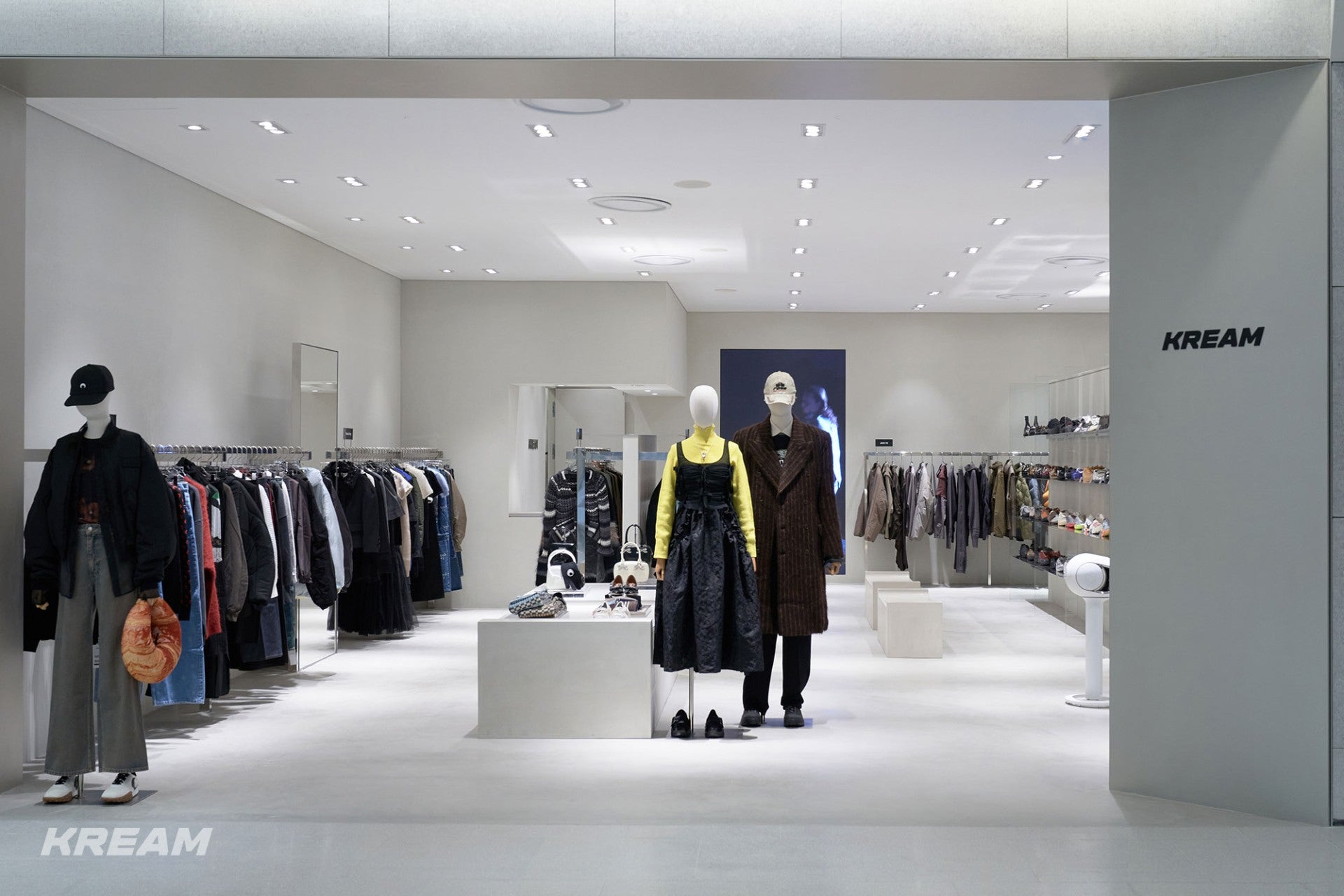 네이버 크림, 판매 수수료 인상… 등급별 최대 6% 적용 27-Image