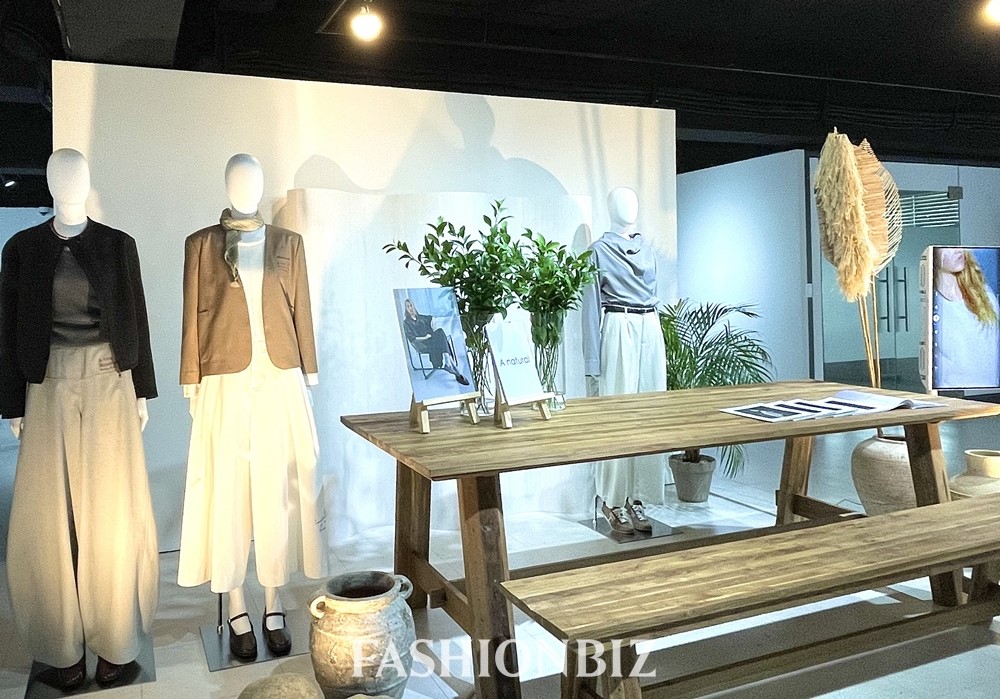 에이내추럴, S/S 신규 라인업 공개… 이달 단독 쇼룸 연다 27-Image