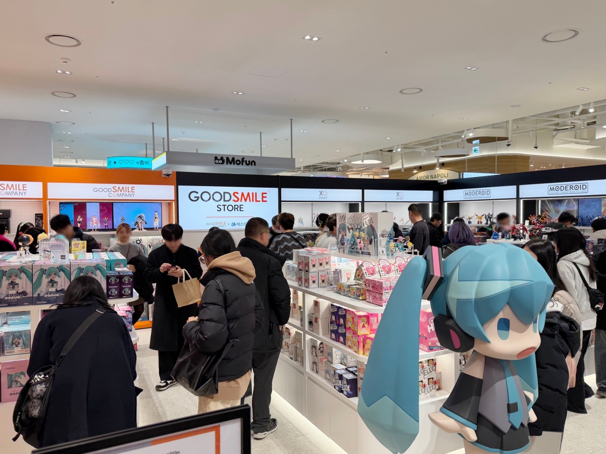 ‘팬덤 록인 극대화' 용산아이파크몰, IP 콘텐츠 정규 매장 연이어 오픈 27-Image