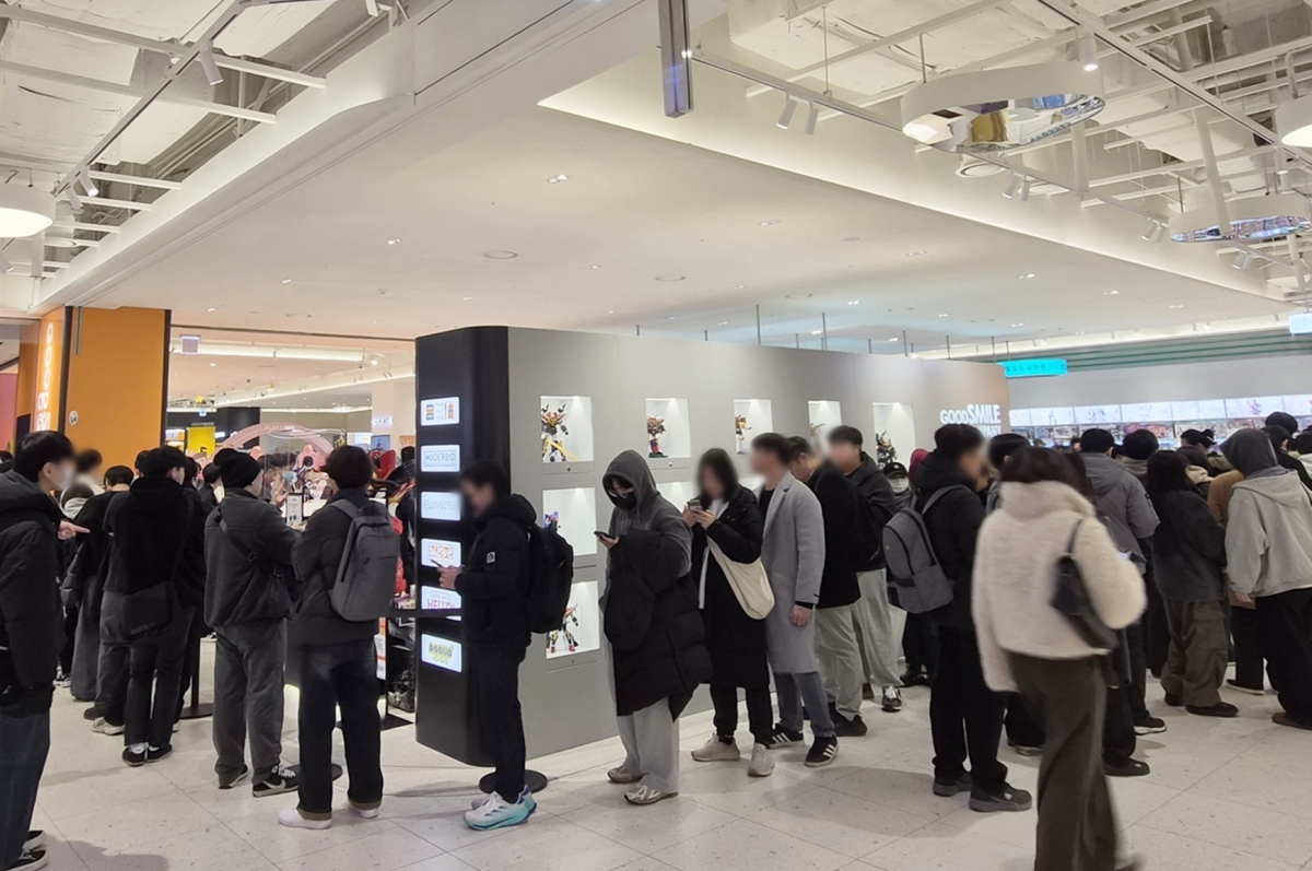 ‘팬덤 록인 극대화' 용산아이파크몰, IP 콘텐츠 정규 매장 연이어 오픈 1003-Image