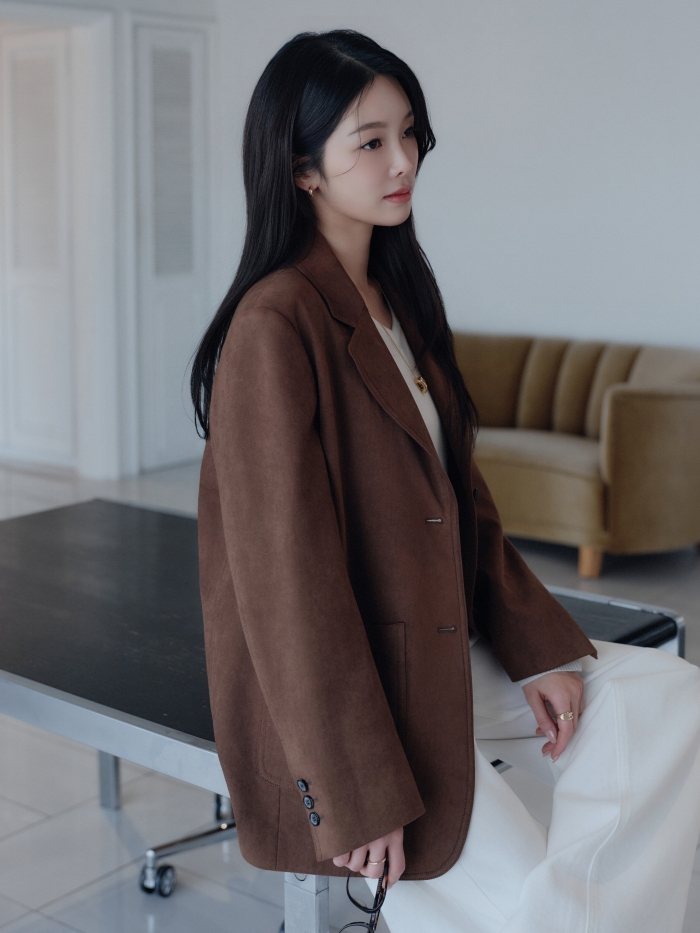 ‘환승연애4’ 박지현, 룩캐스트와 만났다··· 26 S/P ‘In My Bloom’ 공개 1055-Image