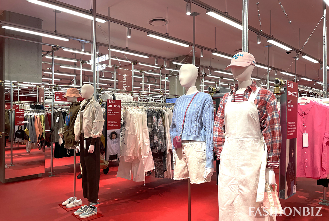 [르포] “이 가격 맞아요?”… 무신사 첫 아울렛, 롯데몰 은평 들썩 2477-Image