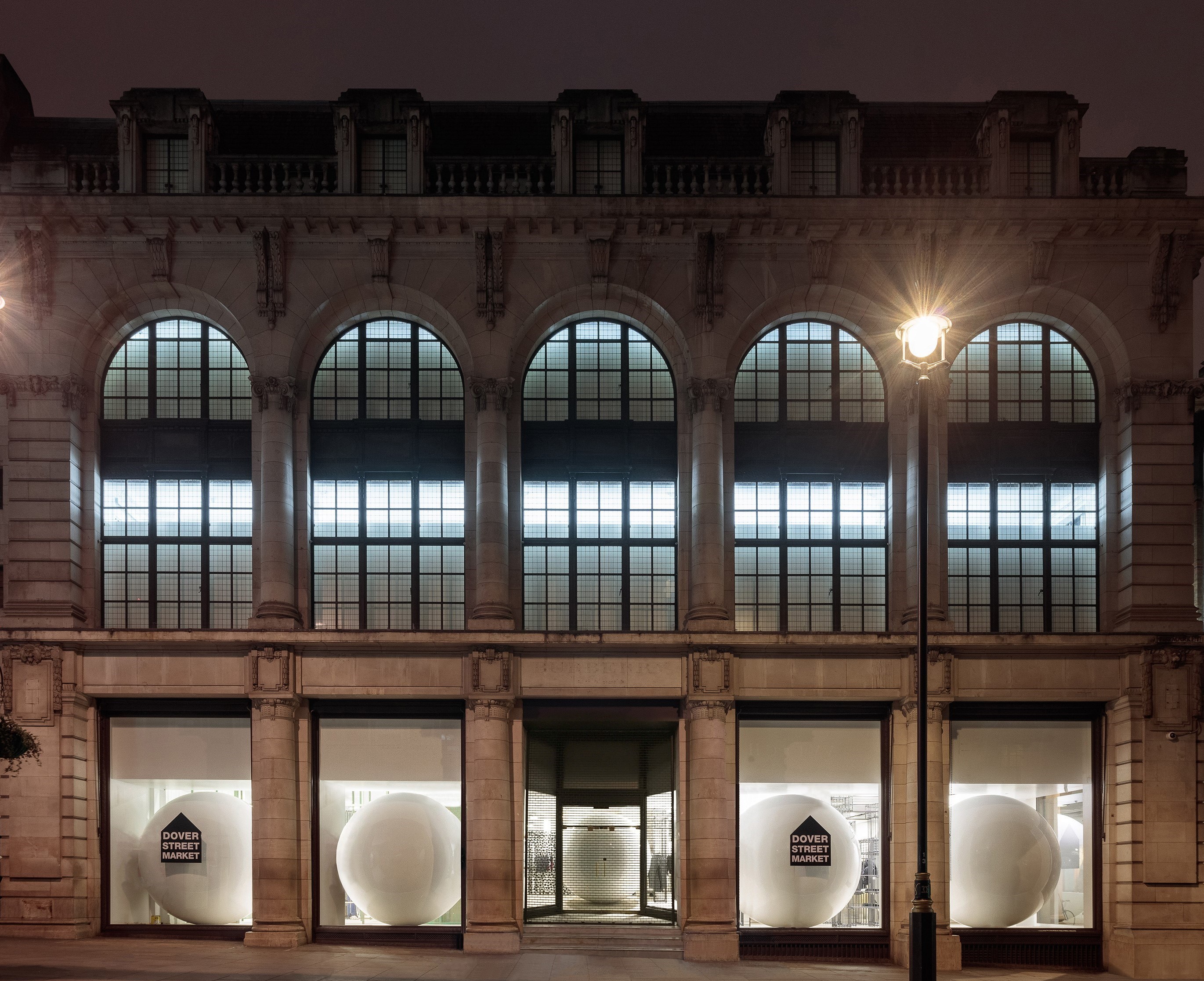 [해외리포트] 맨해튼에서 꼭 가봐야 하는 럭셔리 패션 백화점 6  8278-Image