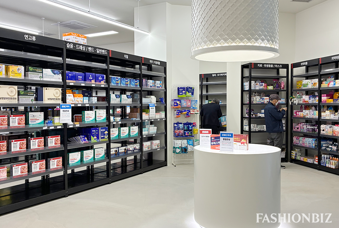 [르포] ‘의약품 쇼핑’ 시대… 약국 품은 MBB, 청량리에 복합 드럭스토어 출격 89-Image