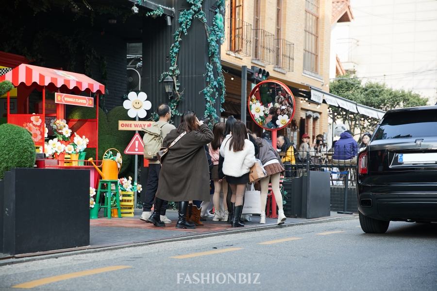 [포토] 서울 상권의 두 심장 '성수' vs '도산' 2812-Image