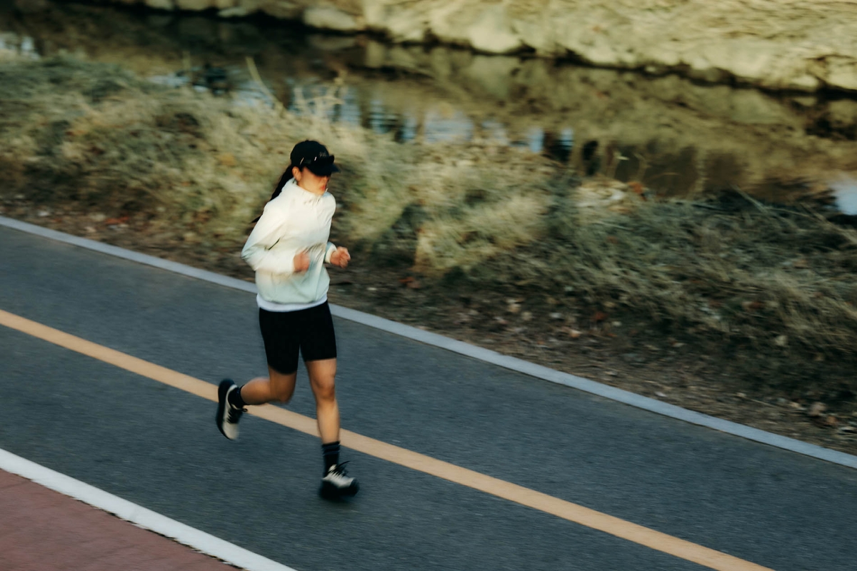 ‘르꼬끄스포르티브 x 김보름’ 에어리 재킷 스타일링 화보 공개  1009-Image