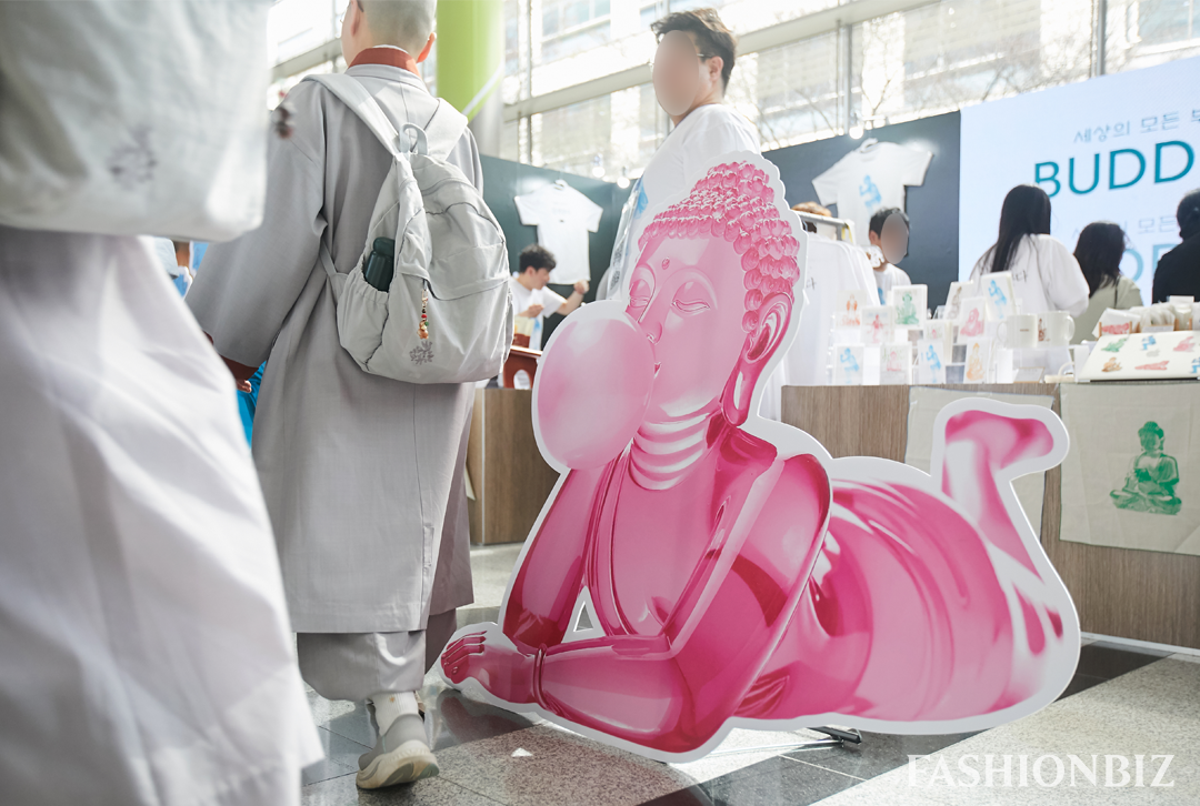 [르포] 종교를 넘어 문화로… ‘불교코어’ MZ 세대 사로잡아  1673-Image