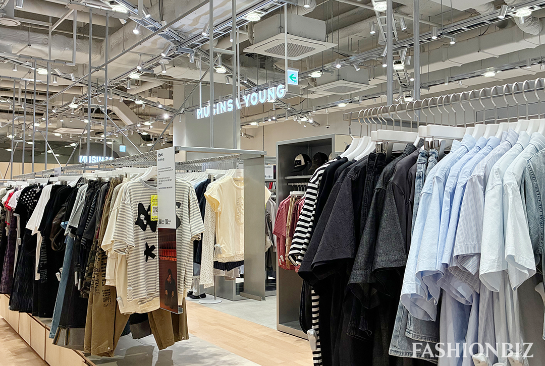 [르포] 입고·바르고·먹고… ‘다 되는 공간’ 무신사 메가스토어 성수 823-Image