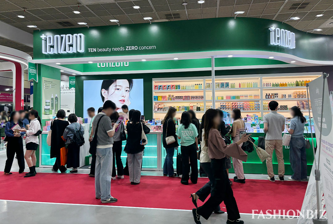 [르포] 글로벌 바이어 사로잡은 ‘2026 코스모뷰티서울’ K-뷰티 기술력에 쏠린 관심 2717-Image