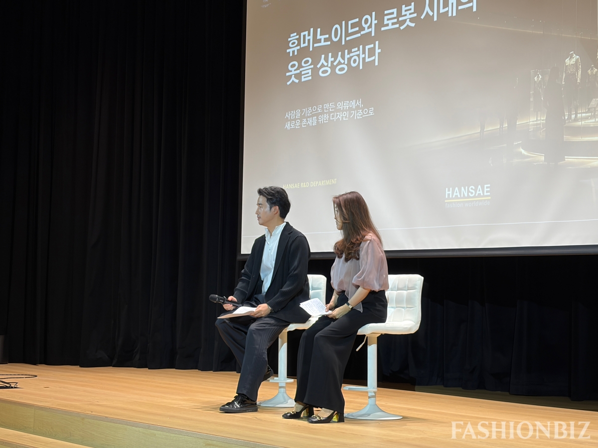 [현장] 김익환 한세실업 부회장