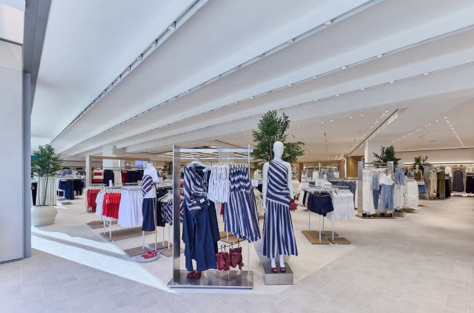 Inditex's Lefties returns to France 14 years after exit, opening first store near Paris