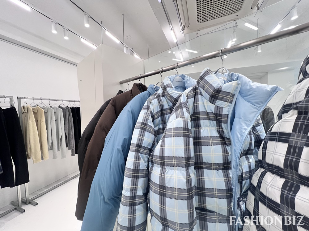 레스트앤레크레이션, 한남서 2025 F/W 공개… 휠라 협업 푸퍼 첫선 820-Image