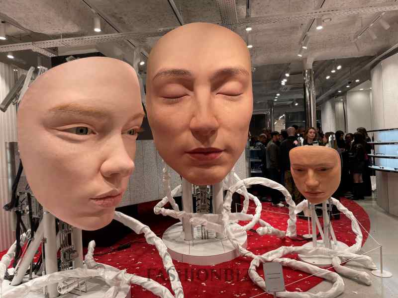 [해외리포트] 젠틀몬스터, 유럽 첫 단독 매장 '파리 플래그십' 오픈 854-Image