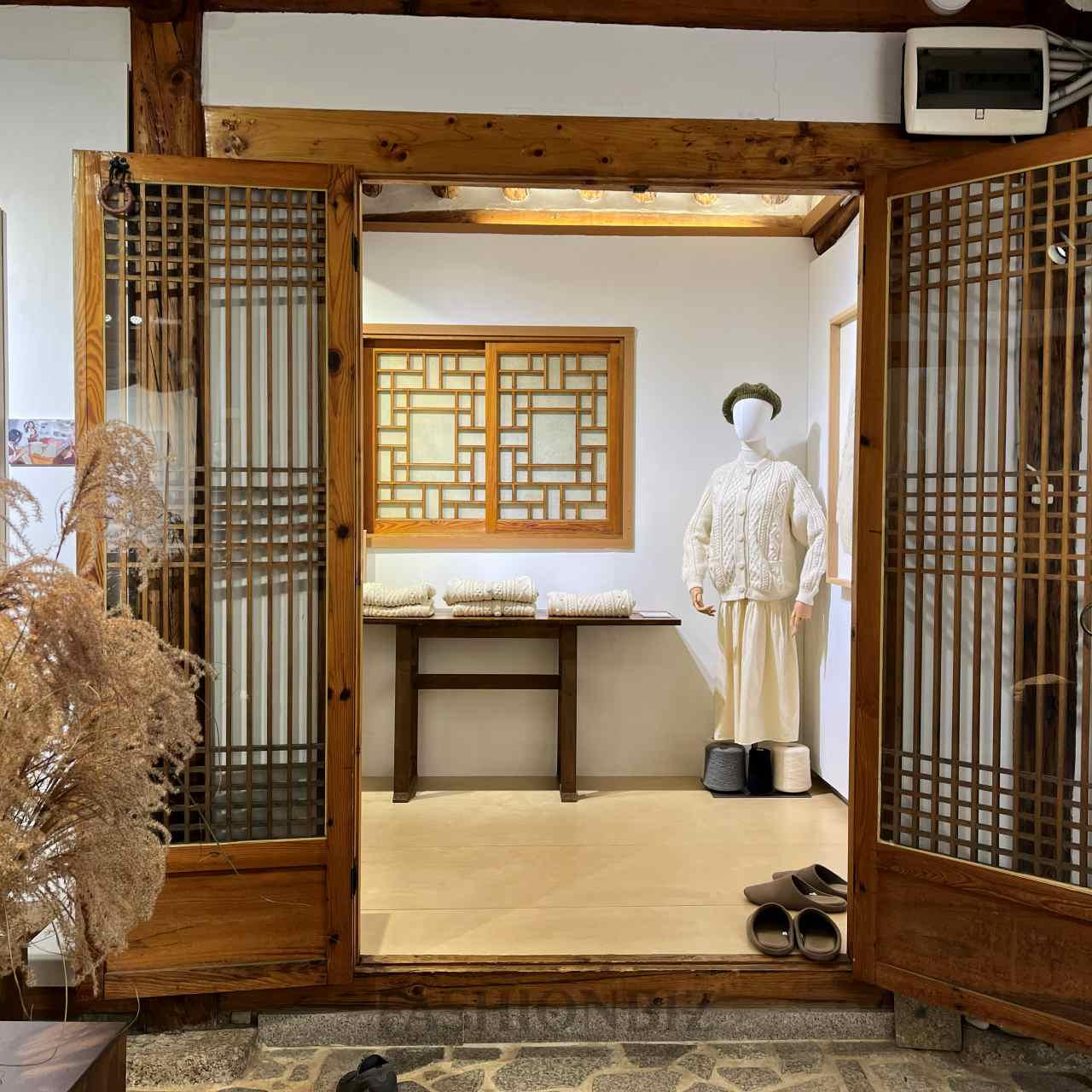 1959년 제주도에서 시작된 명품 니트 브랜드 '한림수직' 3699-Image