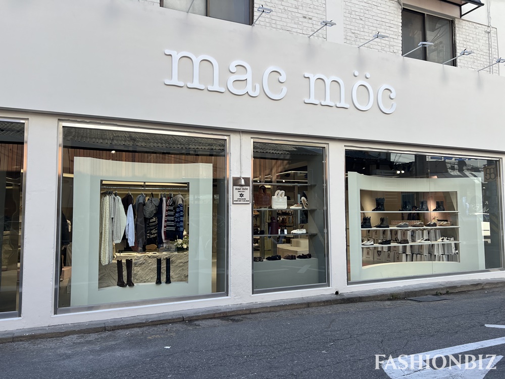 고객 접점 다각화 나선 '마크모크' 성수에 두 번째 플래그십 열어 3-Image