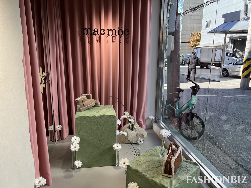 고객 접점 다각화 나선 '마크모크' 성수에 두 번째 플래그십 열어 1241-Image