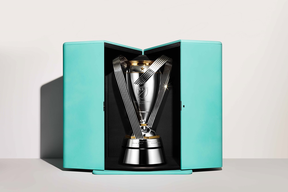 티파니앤코, MLS 우승 트로피 '필립 F. 안슈츠 트로피' 제작 3-Image