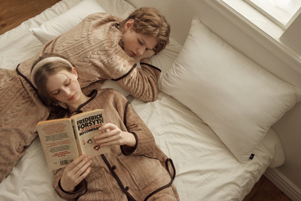 '연말 홈파티 수요 공략' 에블린, 소프트 허그 컬렉션 전개 3-Image