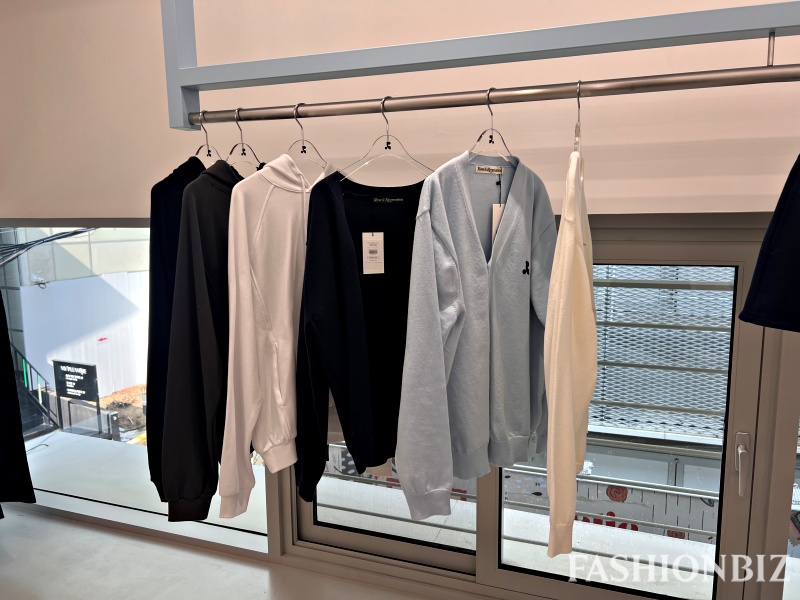 레스트앤레크레이션, 2026 S/S 프레젠테이션 전개... 한남 스토어 리뉴얼 417-Image