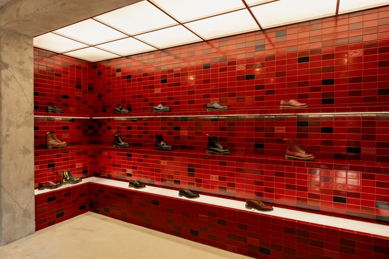 닥터마틴, 국내 17번째 직영점 도산 스토어 오픈 1899-Image