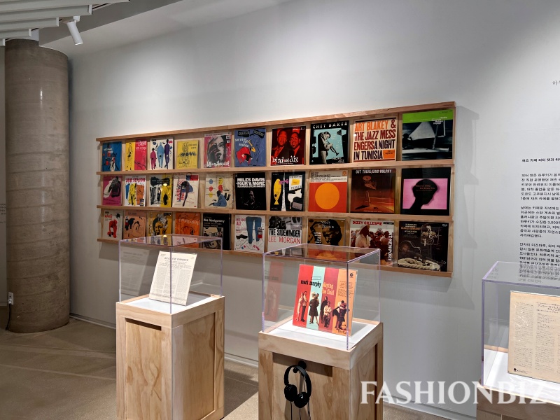 플랫폼엘, 개관 10주년 하루키 특별전 개최... 문학·예술·패션 잇는다 727-Image