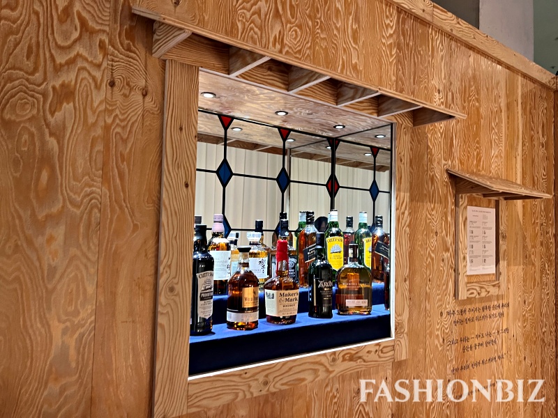 플랫폼엘, 개관 10주년 하루키 특별전 개최... 문학·예술·패션 잇는다 968-Image