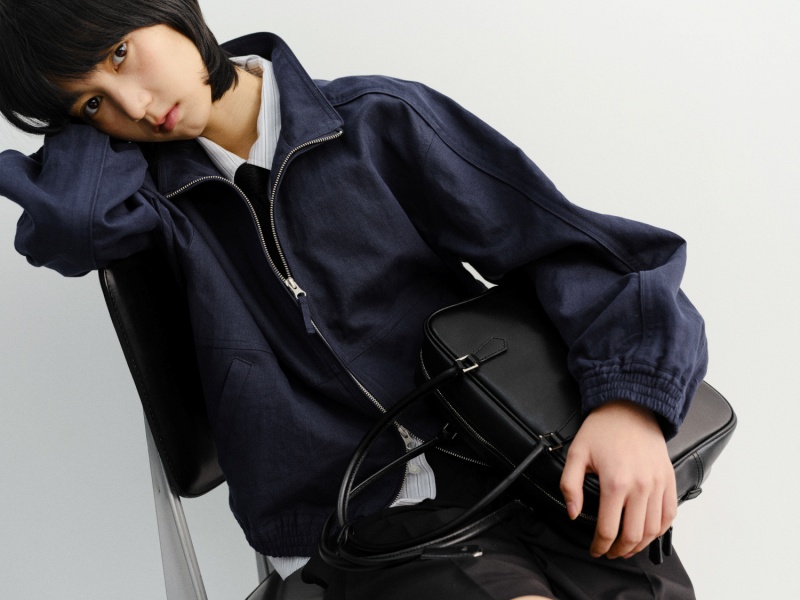 던스트, 트랜스시즈널 전략 강화... '얼리 서머' 컬렉션 출시 3-Image